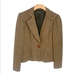 Betsy Johnson vintage tweed cropped blazer